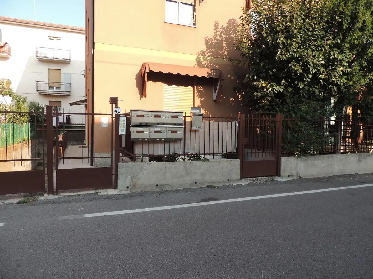 Appartamento Appa49 vicino Ospedale Borgo Roma, Fiera e Univr Verona